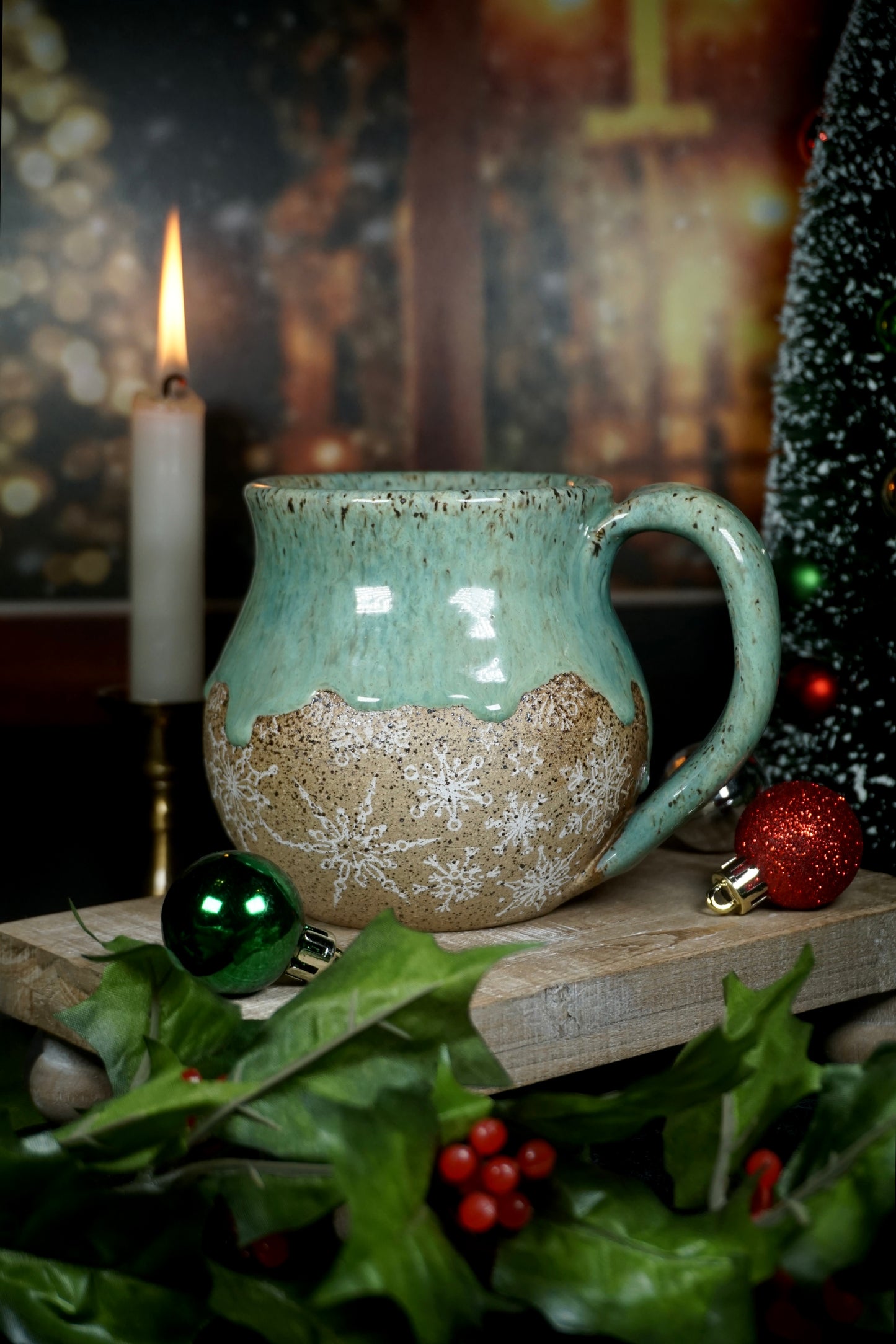 Speckled Jade Snowflake 2 17oz