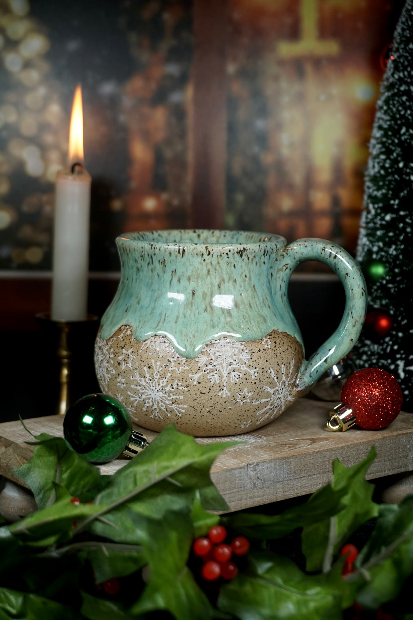 Speckled Jade Snowflake 1 14oz