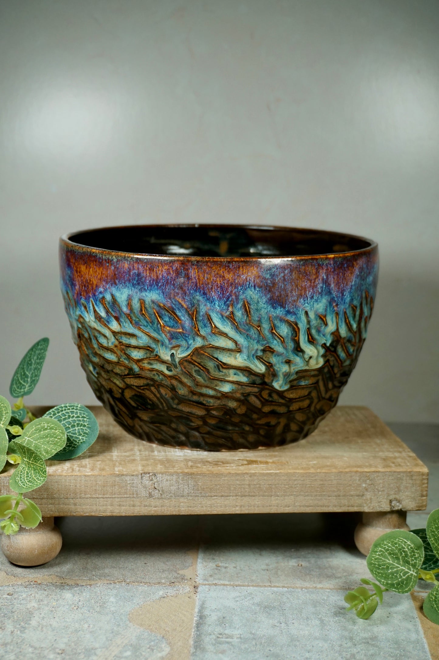 Riverstone Planter w/ drainage hole