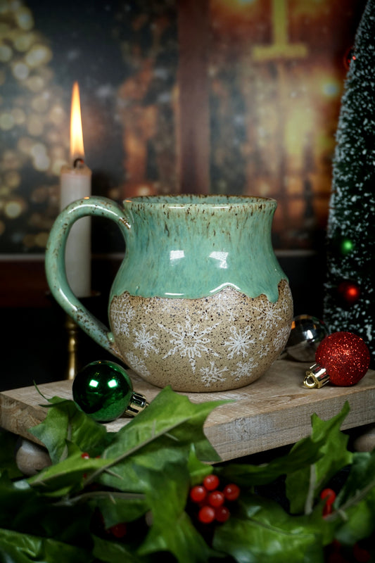 Speckled Jade Snowflake 3 16oz