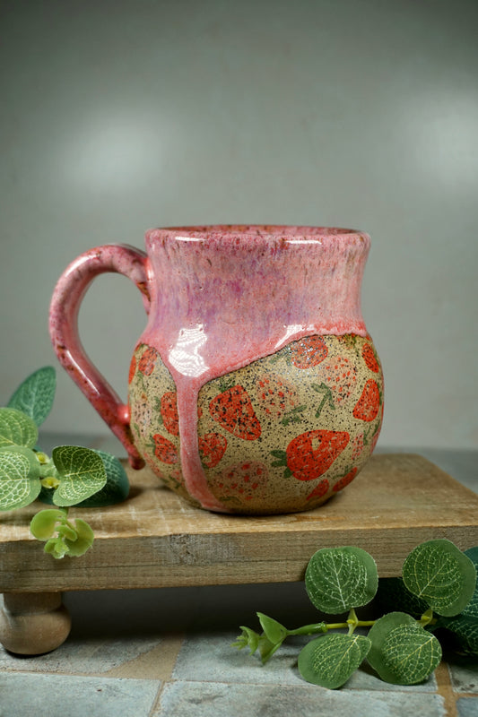 DISCOUNTED Pink Strawberry 17oz