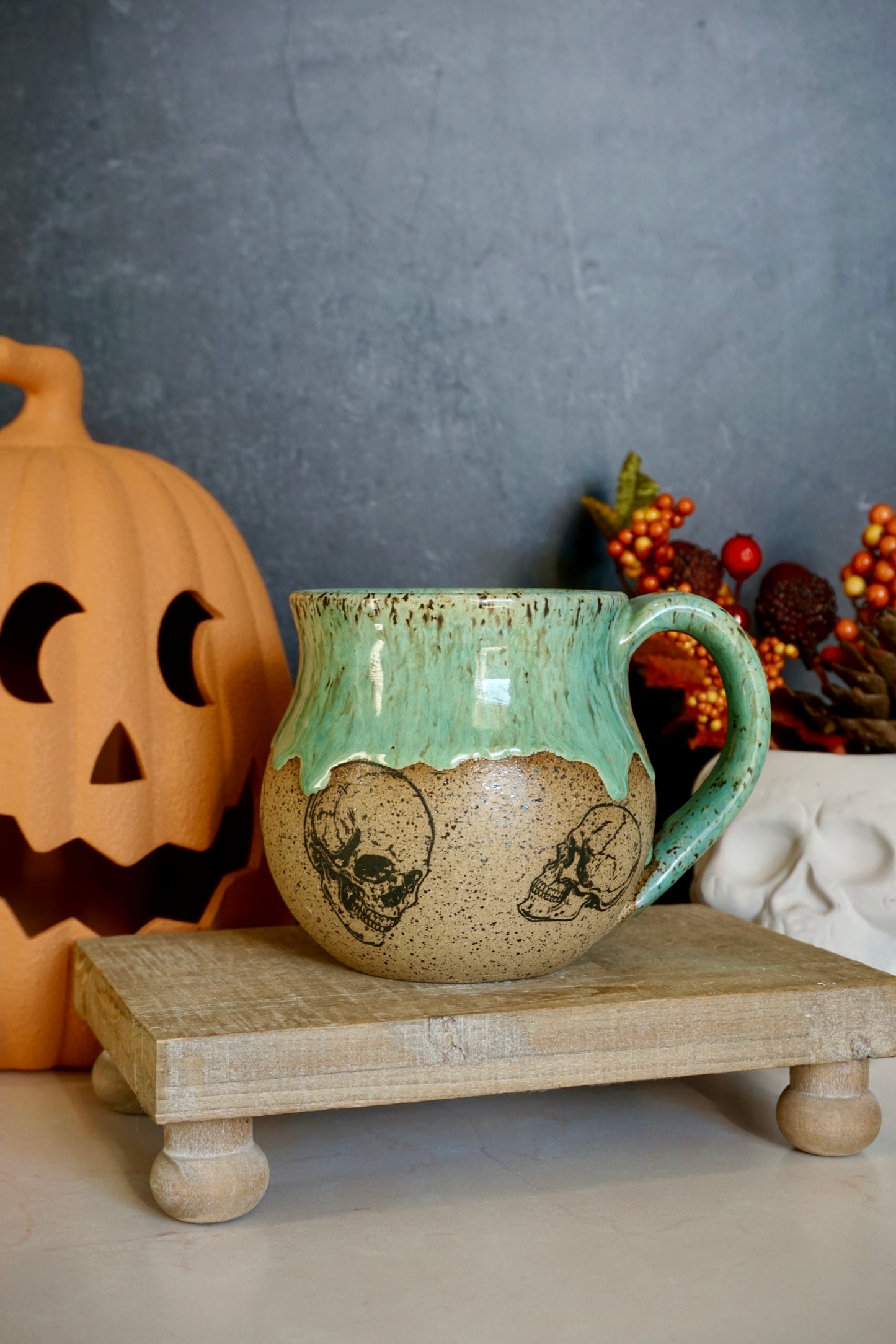 Speckled Jade Skull (2) 16oz