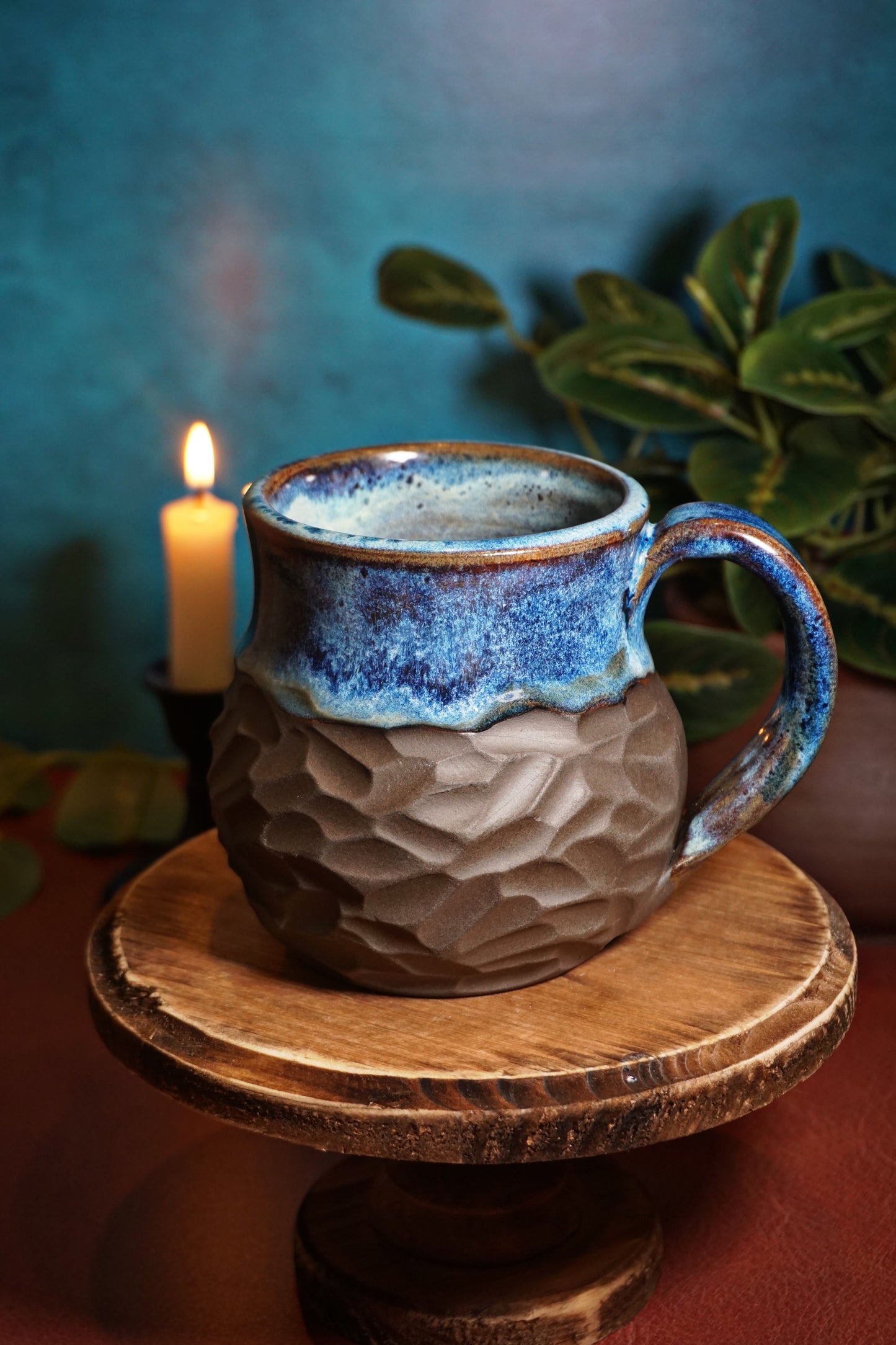 Electric Blue Carved 18oz