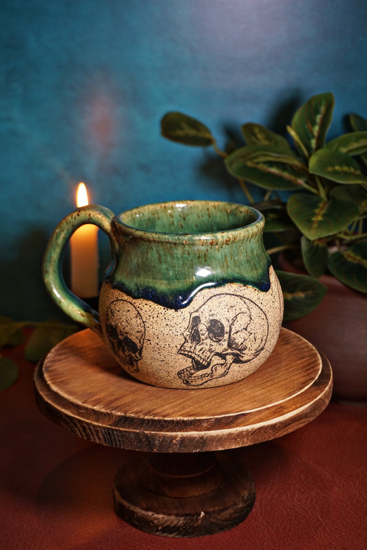 Lochness Skull 16oz